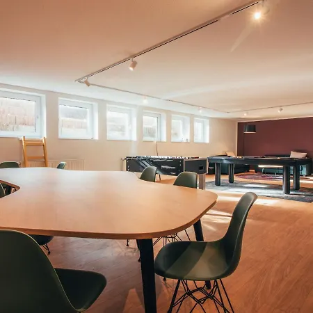 Comfortable With Spa And Pool Apartmán